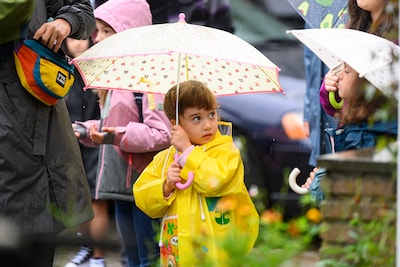 Haal de paraplu maar opnieuw boven: regen, buien en kans op onweer