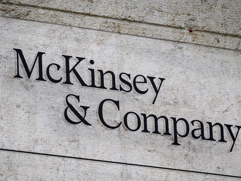 Brusselse en Franse justitie nemen 65 miljoen euro in beslag bij McKinsey