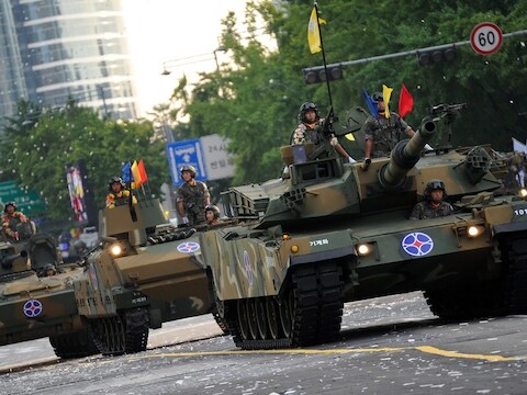 Tanks van het Zuid-Koreaanse leger tijdens een militaire parade op 1 oktober.