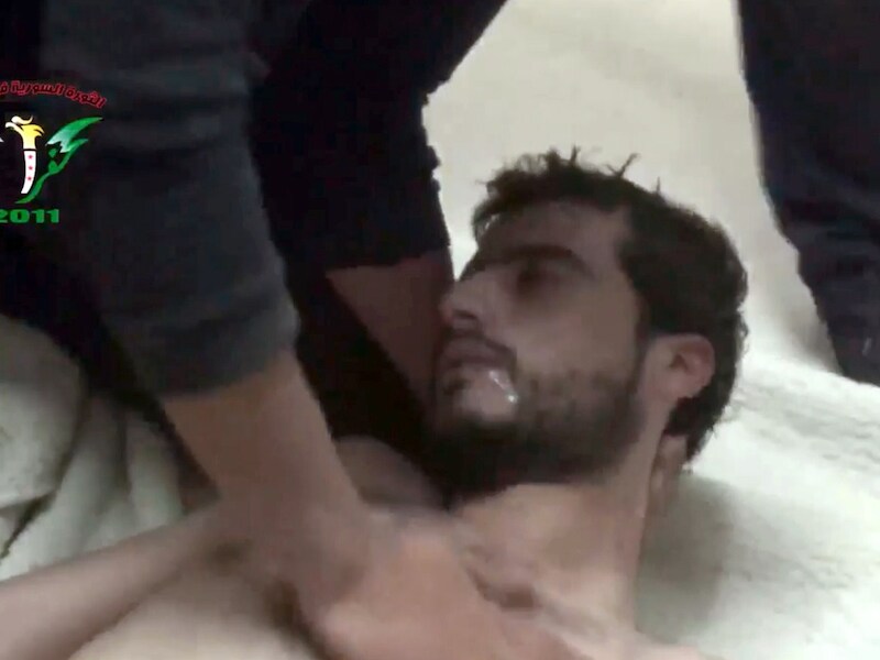 Slachtoffer van een chemische aanval door de troepen van president Assad, in april 2014.