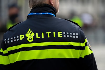 Man (40) op heterdaad betrapt door oplettende fietsers bij poging tot seksueel misdrijf vlak bij Amsterdam
