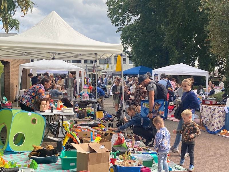 Kinderen nemen zaterdag 12 september markt in Broechem over met speelgoed, knuffels en kinderfietsen