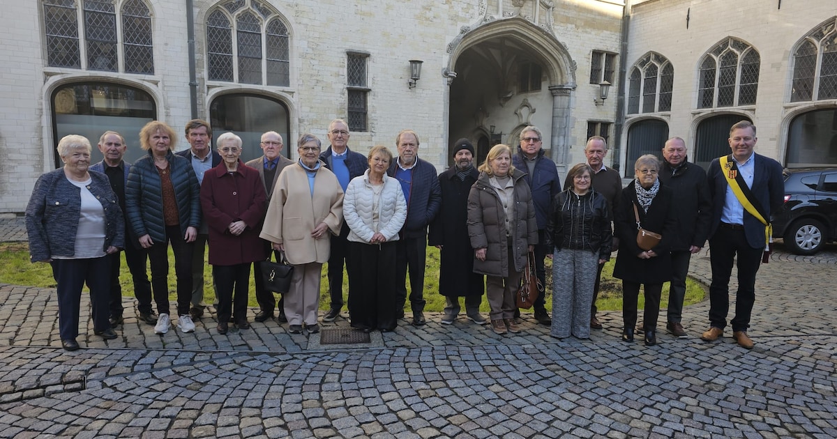 Jubilarissen klinken op 500 jaar huwelijksgeluk