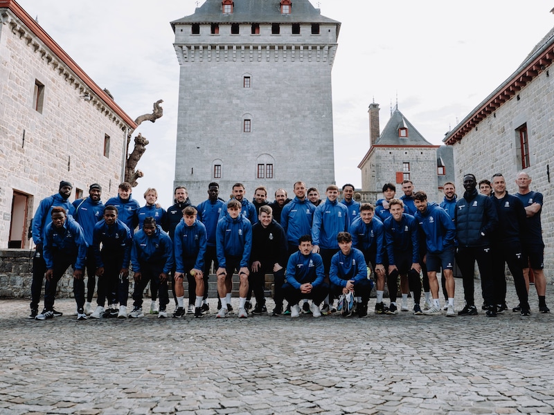 Als een hechte groep richting Champions’ Play-offs: AA Gent spendeert twee dagen in ‘Château Jemeppe’ van voorzitter Sam Baro