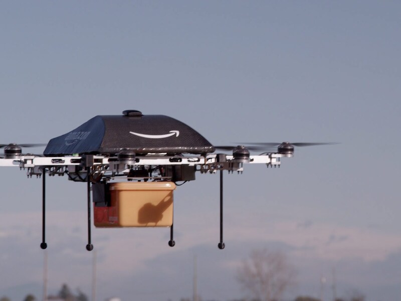 Al in 2013 experimenteerde Amazon met drones als koeriers.