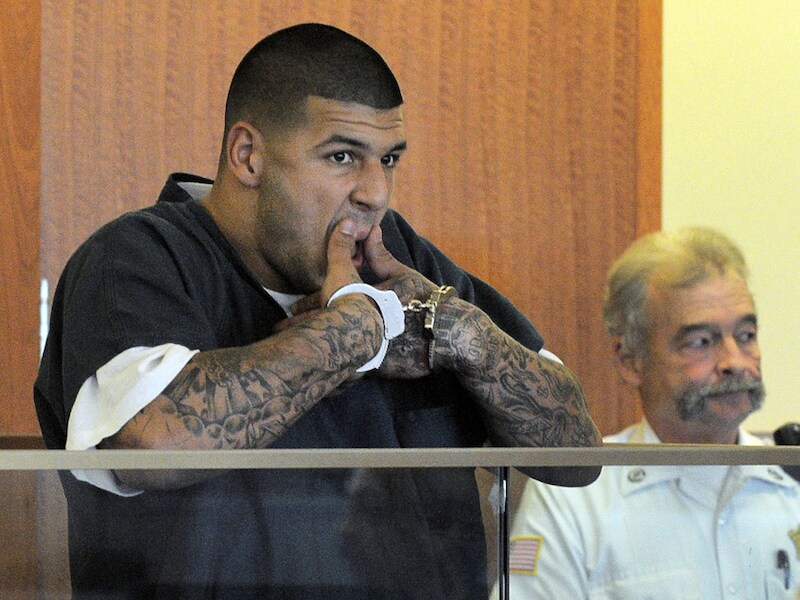 Aaron Hernandez in de rechtbank.