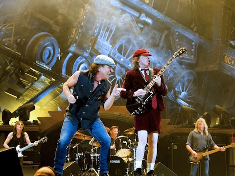 Brian Johnson en Angus Young van AC/DC.