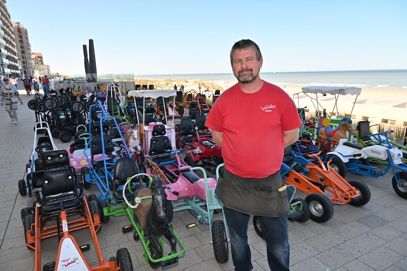 Hans Simoen manager Babelou rents go carts and bicycles at Zeedijk in Westende