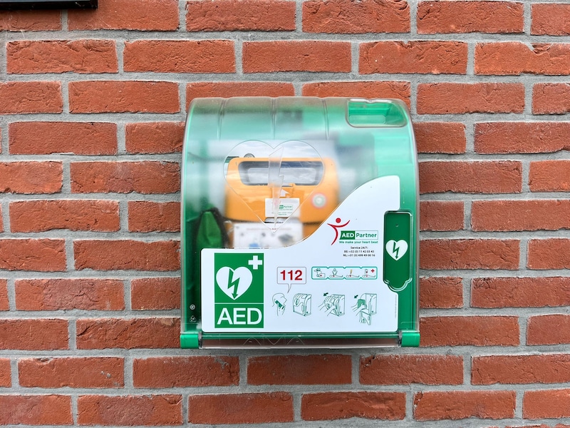 Illustratiebeeld: een AED-toestel.