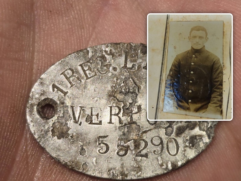 Dit metalen plaatje geeft zijn geheimen prijs tijdens nieuwe tentoonstelling in Dodengang Diksmuide, Inzet: Hector Verpoot