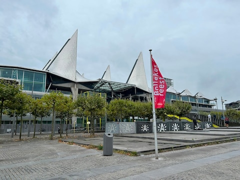 Het Antwerpse justitiepaleis op de Bolivarplaats.