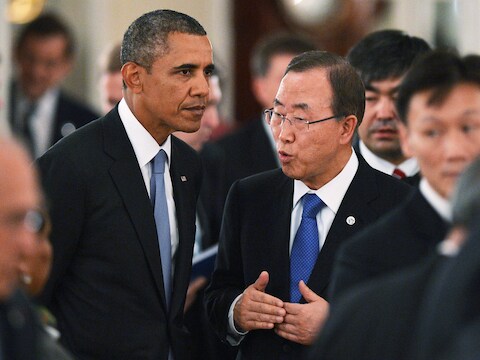 President Barack Obama en Ban Ki-moon slaan een babbel op de G20-top in Sint-Petersburg.