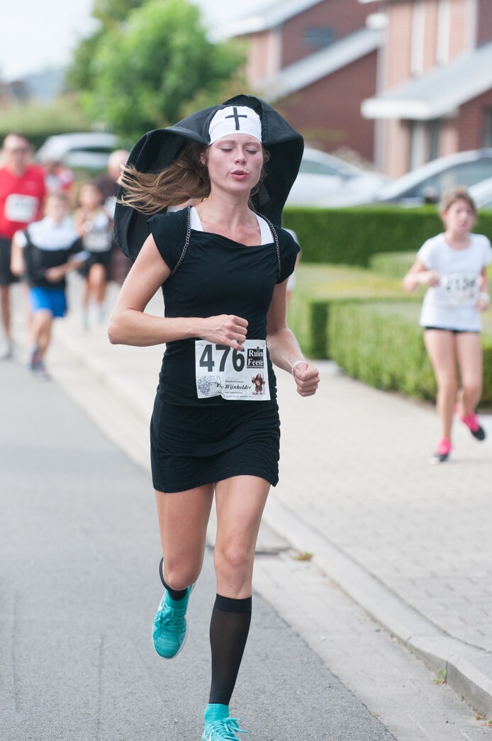 Paters en nonnen lopen in de kijker | Regio | hln.be