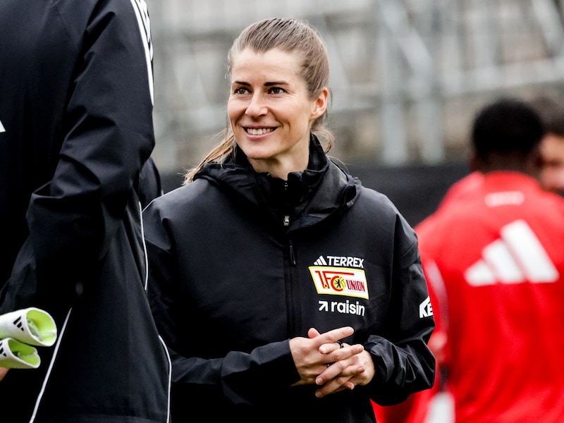 Ze trotseert een storm aan seksisme, maar Vincent Kompany springt voor haar in de bres: wie is Marie-Louise Eta, de eerste vrouwelijke hoofdtrainer in de Bundesliga?