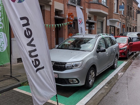 Momenteel zijn er zes wagens in het Leuvense netwerk van Dégage.