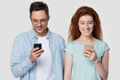 Verschilt het smartphonegebruik van mannen van dat van vrouwen? Zo vindt eenieder een gepast gsm-abonnement