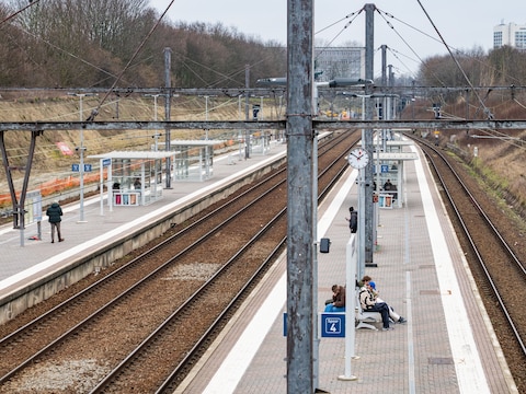 Oorzaak van de vertragingen is een storing aan een wissel in station Antwerpen-Zuid (archiefbeeld).