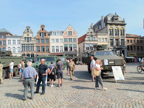 Mechelen herdenkt zaterdag de 82ste verjaardag van de Bevrijding met legervoertuigen en vintagemuziek
