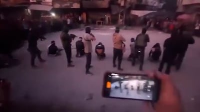 Amper enkele uren na tekenen vredesplan: Hamas executeert “collaborateurs” op plein in Gaza Stad