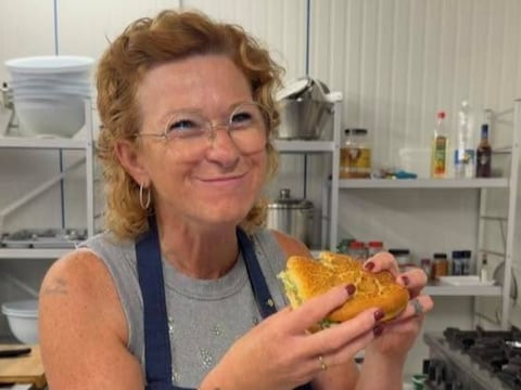 Natacha stelt haar Boule de Crevettes voor