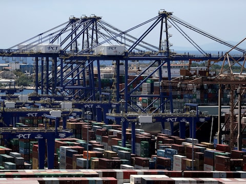 De haven van Piraeus