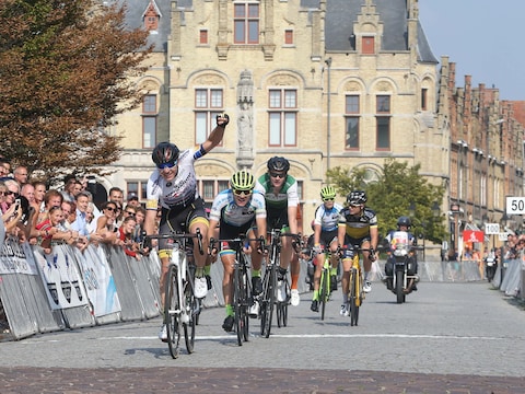 Remco Evenepoel schreef in 2017 de tweede editie op zijn naam voor Ilan Van Wilder en Daan Hoole. Foto VDB / BART VANDENBROUCKE