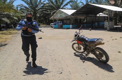 Negentien landarbeiders doodgeschoten in Honduras