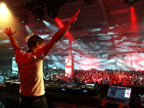 Van Buuren afgelopen oudejaarsavond in Pier 36 in New York.