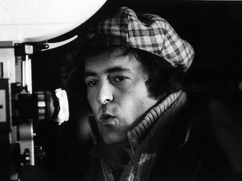 Filmmaker Bernardo Bertolucci, juryvoorzitter in Venetië, in 1979 achter de camera.
