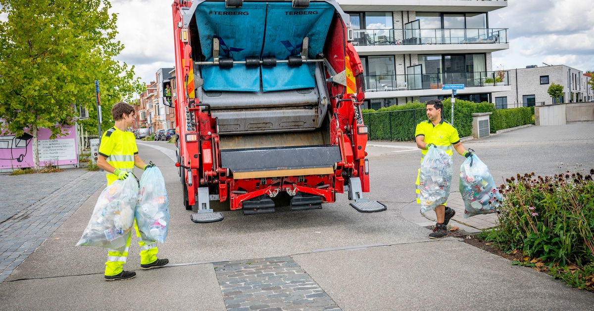 Afvalkalender 2026 vóór eind december verdeeld | Leuven | HLN.be