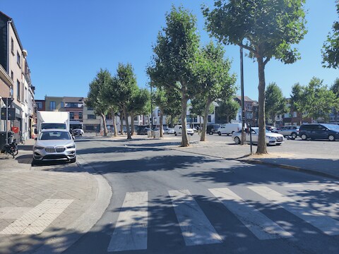 Een deel van het Van Beverenplein wordt drie maanden lang autovrij als proefproject.  