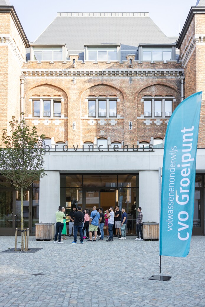 Ook voor volwassenen start het nieuwe schooljaar: nieuwe campus CVO ...