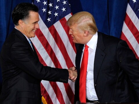 Mitt Romney en Donald Trump.
