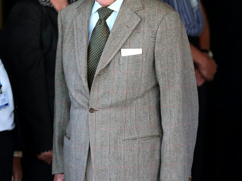 De Britse prins Philip lag in het ziekenhuis met een blaasontsteking.