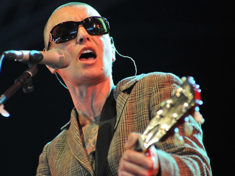 Sinead O'Connor in actie in Newport.