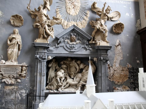 De graflegging in de Sint-Bertinuskerk in Poperinge kan een restauratie gebruiken. 