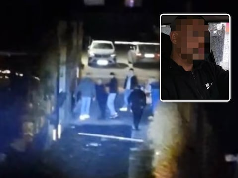 Langs de Dendermondsesteenweg in Gent brak zaterdagnacht een vechtpartij uit. Een 45-jarige bokstrainer (inzet) werd toen aangehouden. 