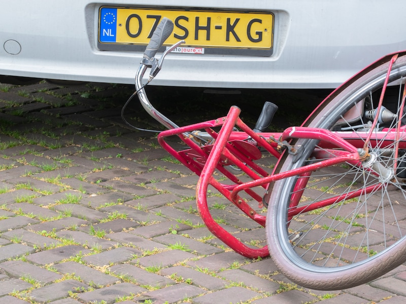 Man uit Achel krijgt 120 uur taakstraf na ‘asociaal rijgedrag’ in Waalre