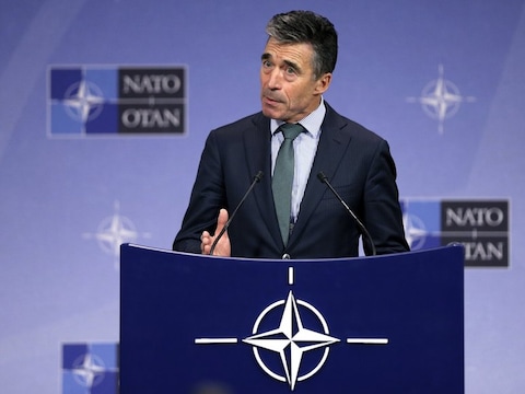 Navo-topman Rasmussen tijdens de persconferentie in Brussel vandaag.