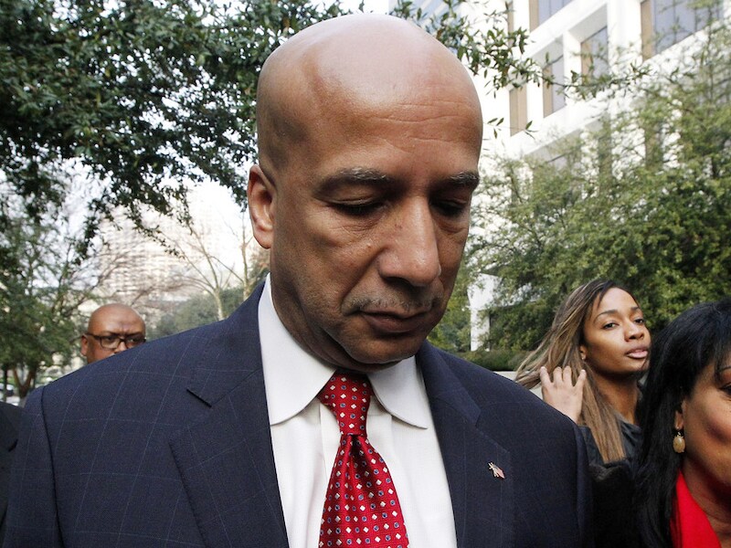 Ray Nagin bij aankomst aan het gerechtsgebouw in New Orleans.