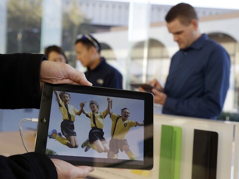 Dertig procent van de Belgen in 2013 bezit een tablet tegenover 12 procent in 2012.