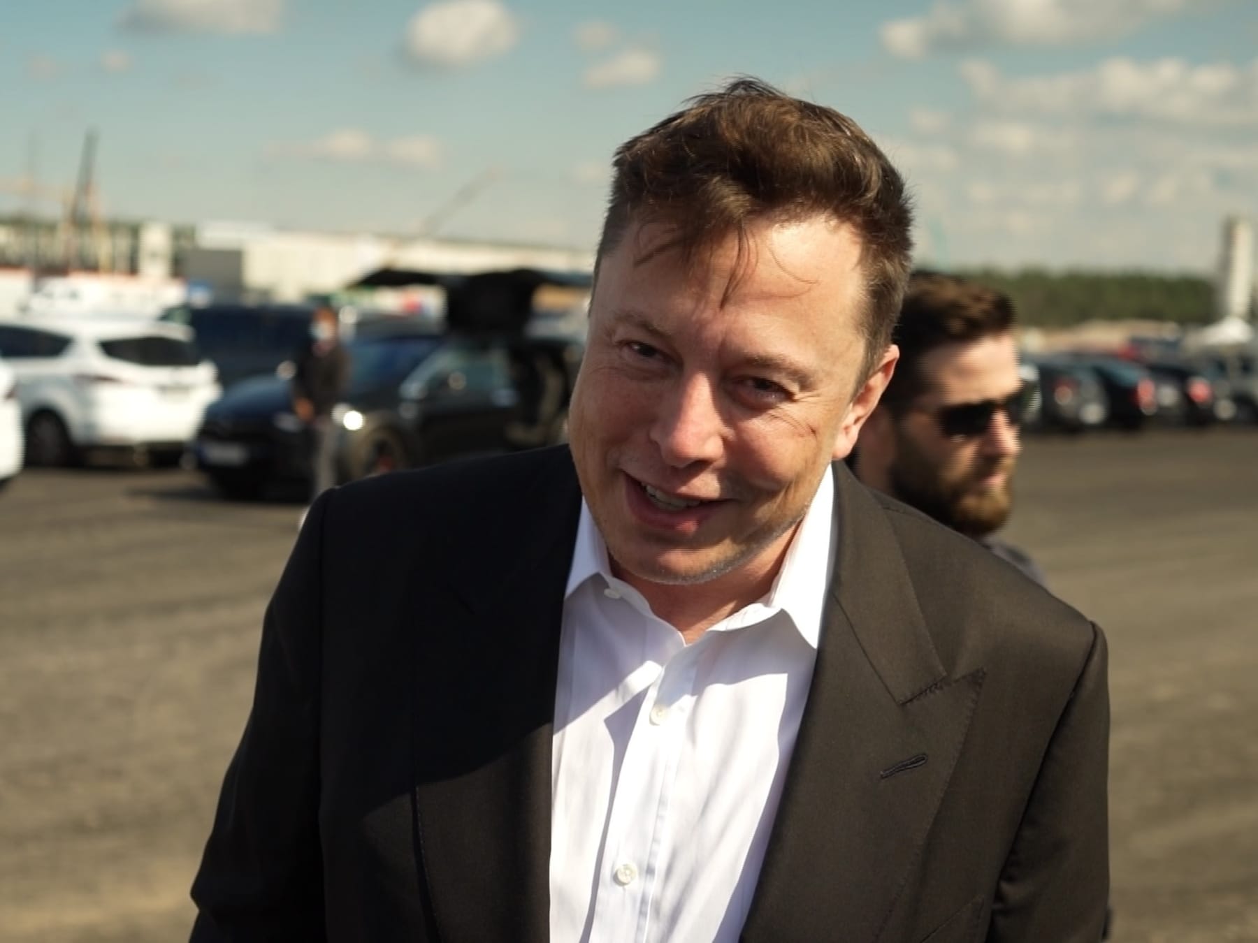 Elon Musk op Twitter: “Je kan nu een Tesla kopen met bitcoin” | Mijn Geld |  HLN.be