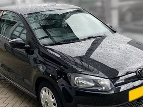 Archieffoto van een Volkswagen Polo: de vrouw uit Wielsbeke reed met een gelijkaardige wagen maar die werd nu verbeurdverklaard.