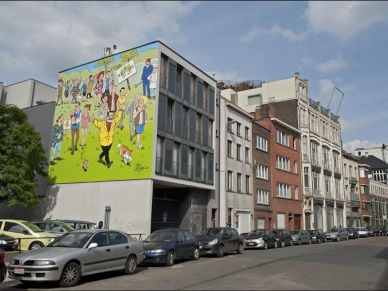 De stripmuur van F.C. De Kampioenen in de Brusselse Vaartstraat.