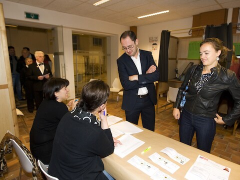 Open Vld-kopstuk Van Quickenborne tijdens de stembusgang.