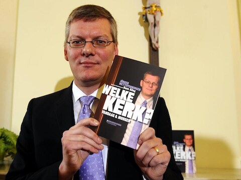 Jürgen Mettepenningen stelde zijn nieuwe boek voor in de abdij van Grimbergen.