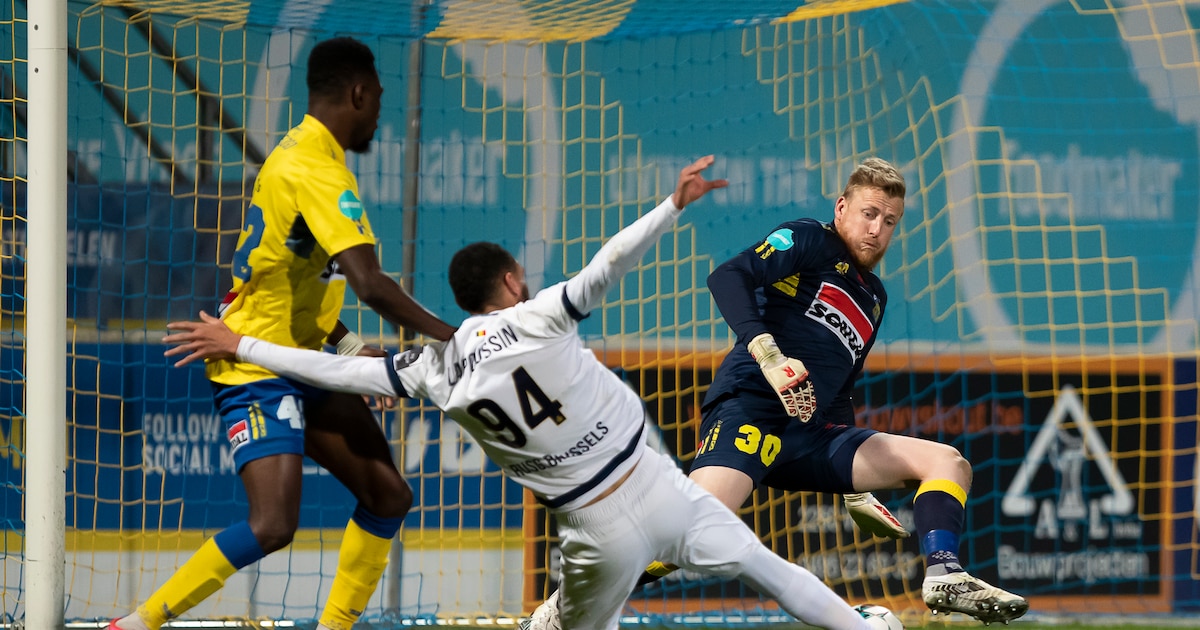 Koen Van Langendonck (KVC Westerlo) na scoreloos gelijkspel tegen ...