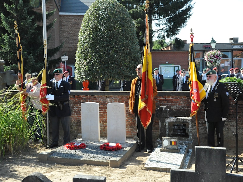 De graven van de gesneuvelde Britse soldaten in Viersel