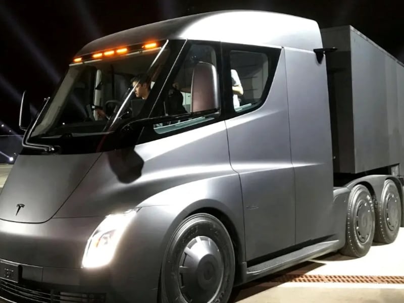 Tesla brengt elektrische vrachtwagen naar Europa