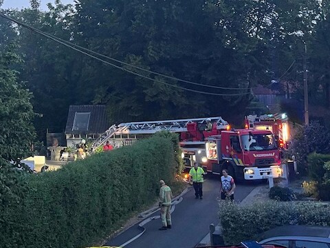 De brand in Lievegem woedde kort maar hevig.